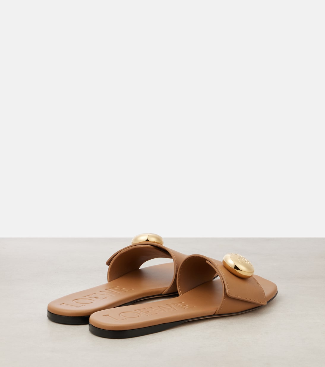 Pebble leather slides | Loewe