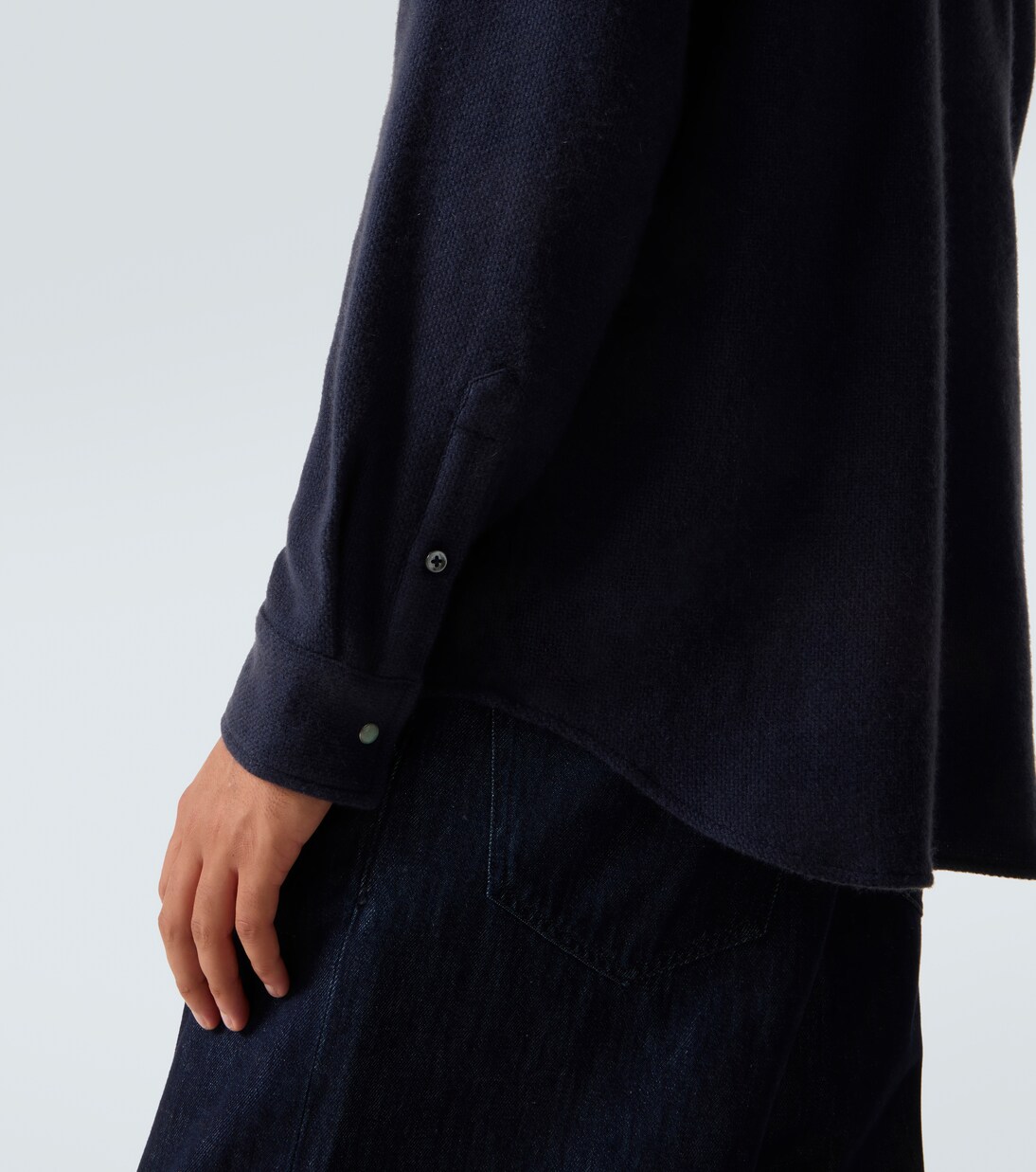 Camicia in cashmere con smeraldi | God's True Cashmere