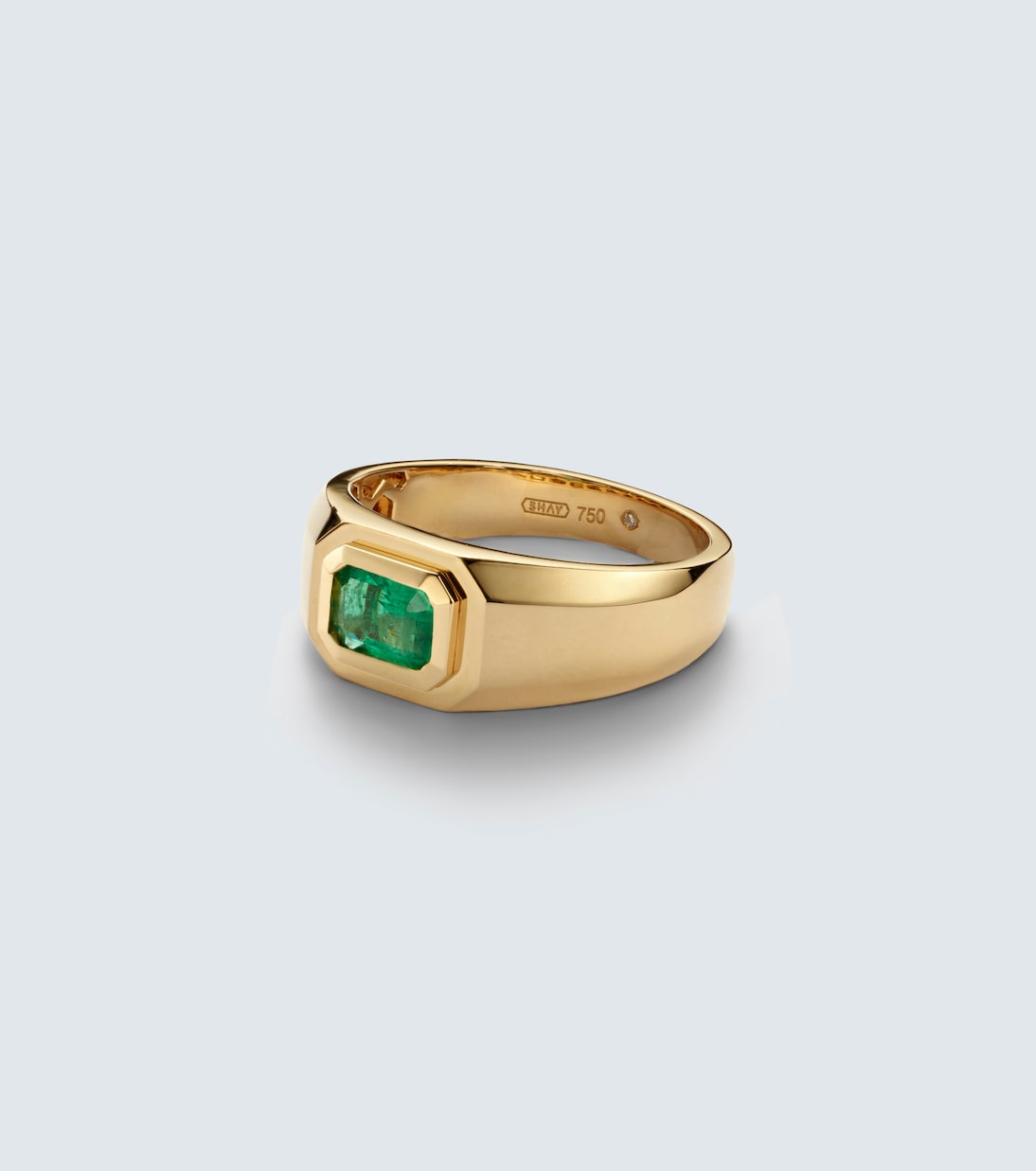 Champion 18kt gold ring with emerald | Shay Jewelry