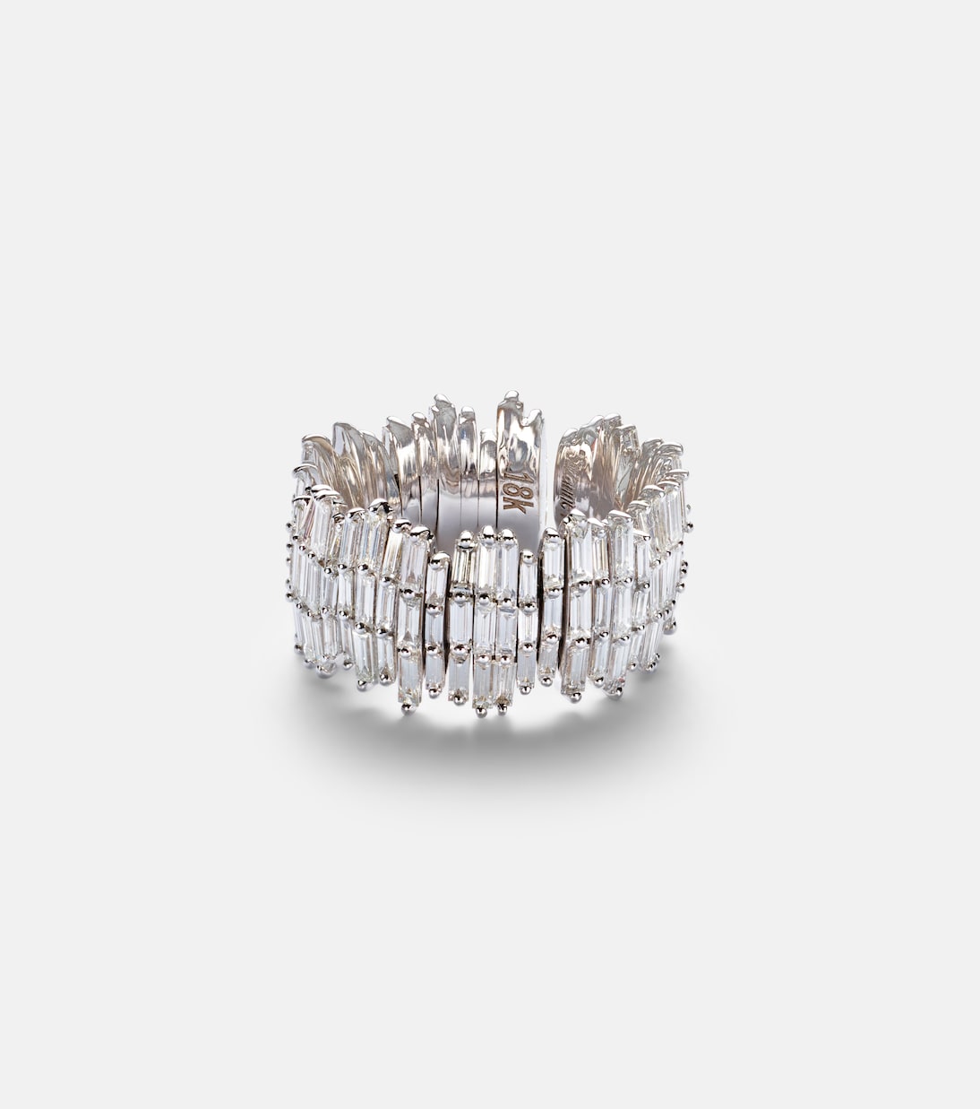 18kt white gold ring with diamonds | Suzanne Kalan