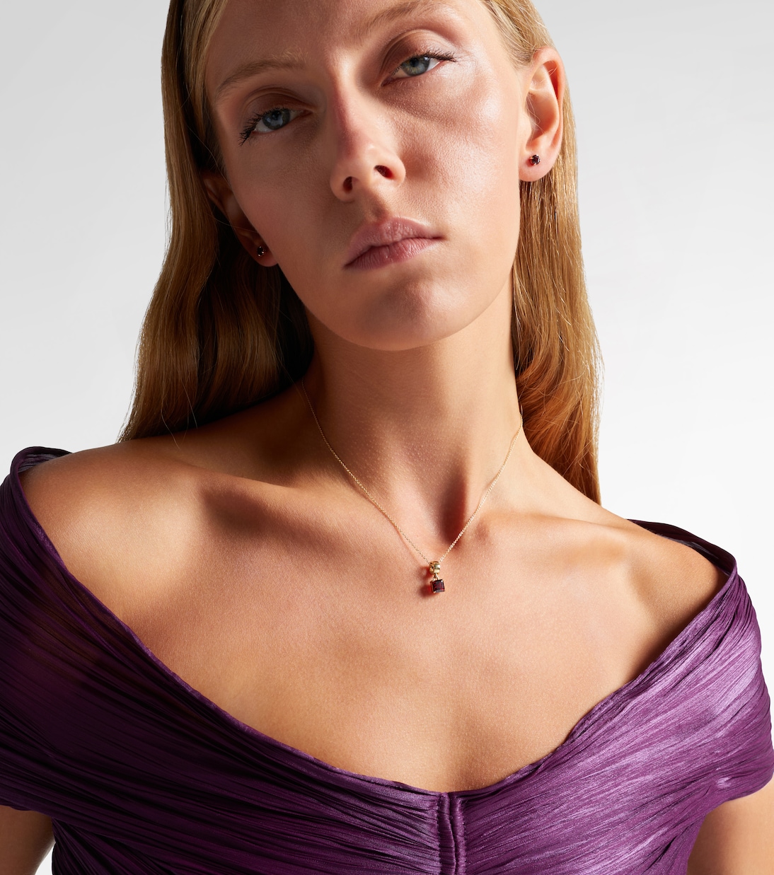 Halskette aus 10kt Gelbgold (417/1000) mit Granat | Stone and Strand