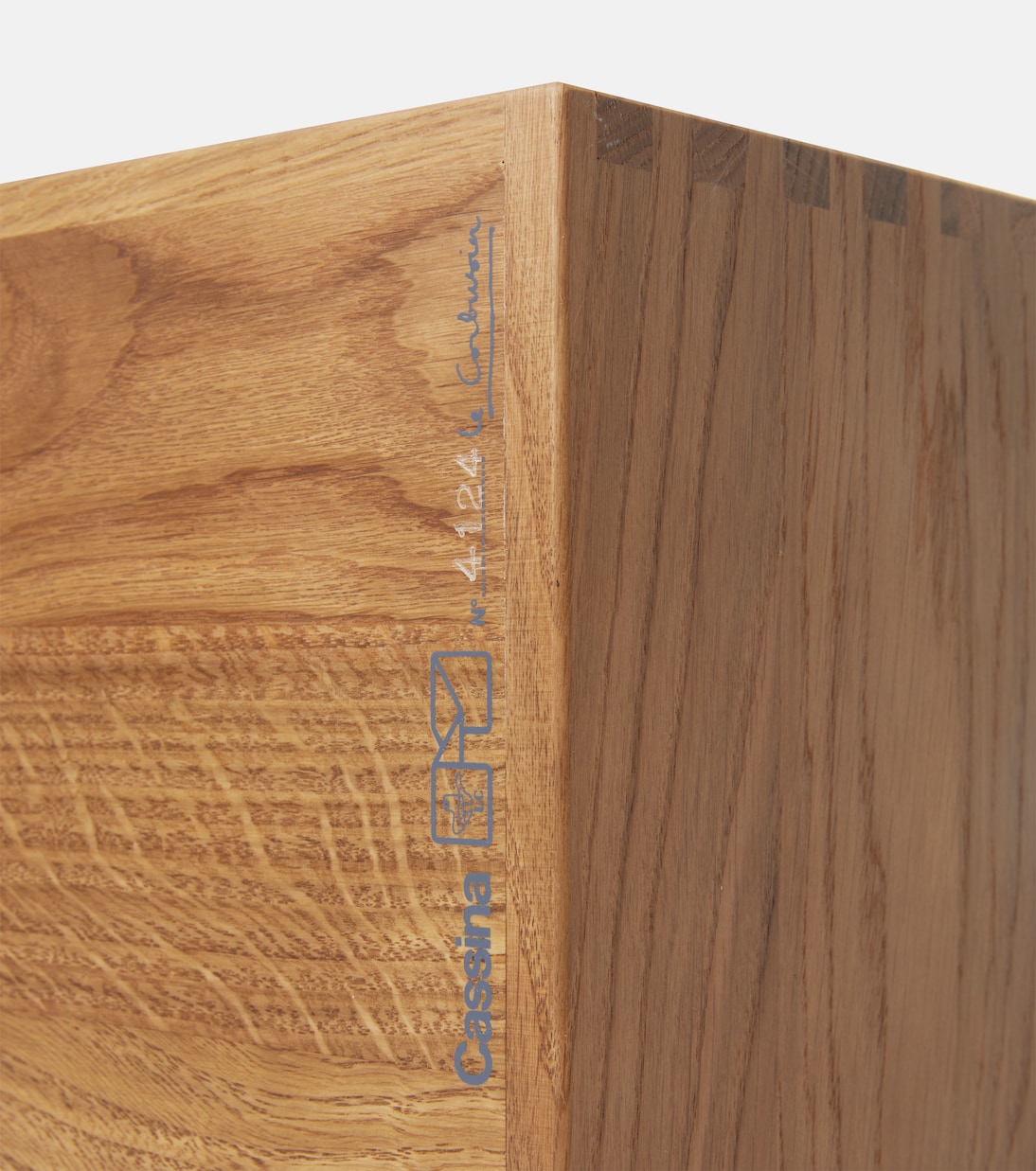 LC14 Maison du Brésil by Le Corbusier oak stool | Cassina