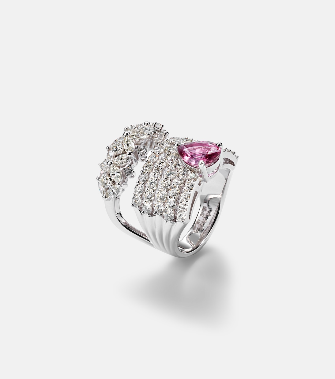 Bague Reign Supreme en or blanc 18 ct, diamants et saphir | Yeprem