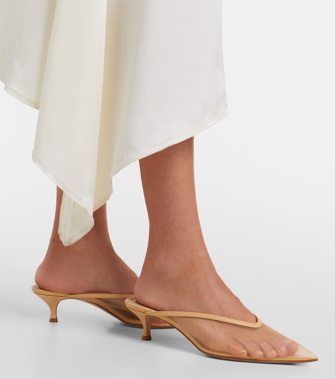 Mules Venetian con piel | Le Monde Béryl