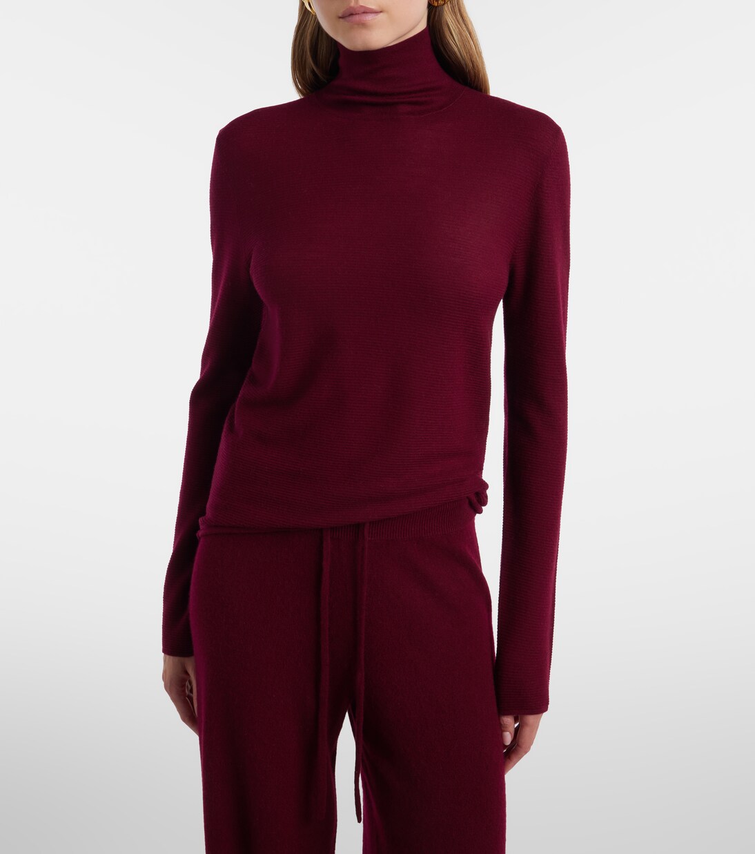 Lory cashmere turtleneck sweater | Lisa Yang