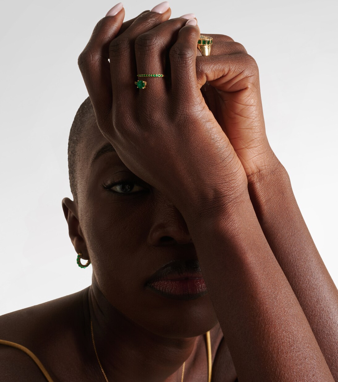 Grass Seed 18kt yellow gold ring with emeralds | Ileana Makri