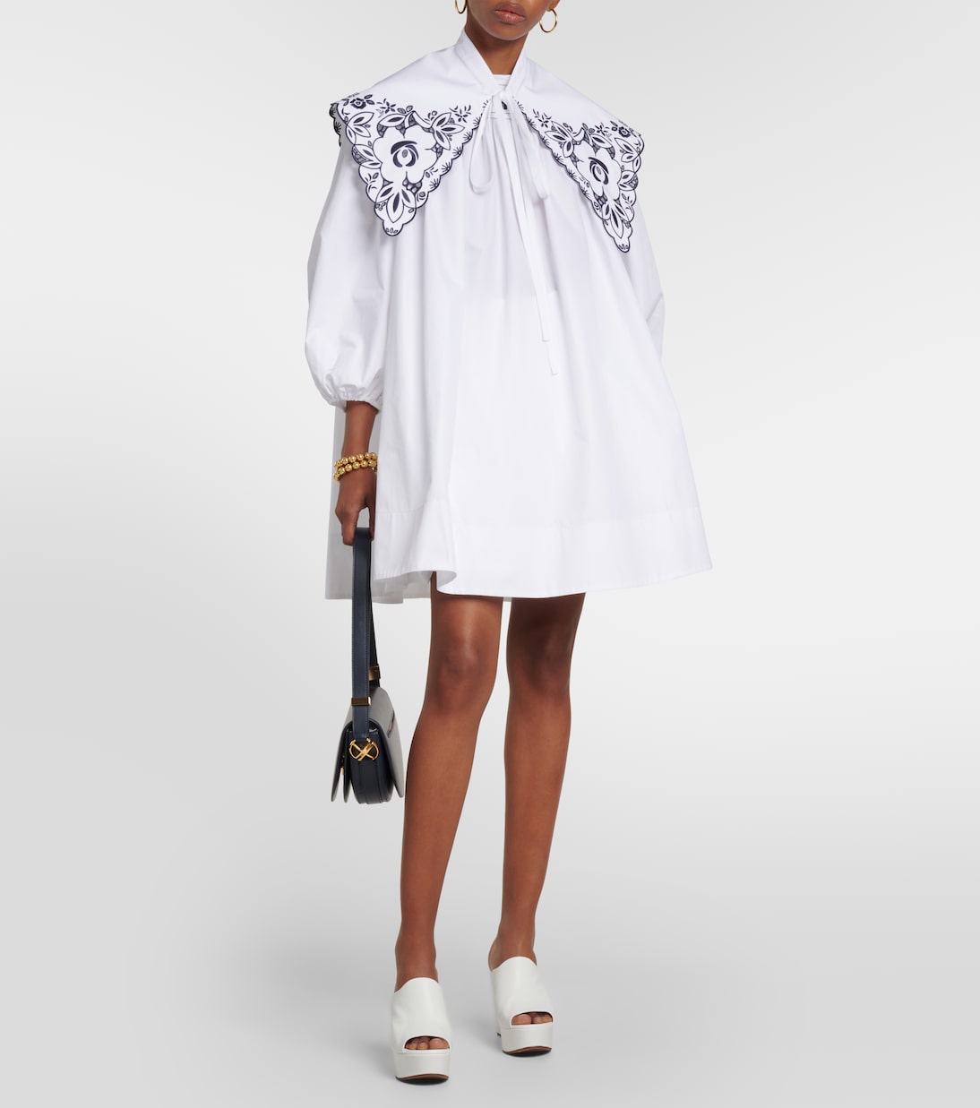 Bestickter Kragen aus Baumwollpopeline | Patou