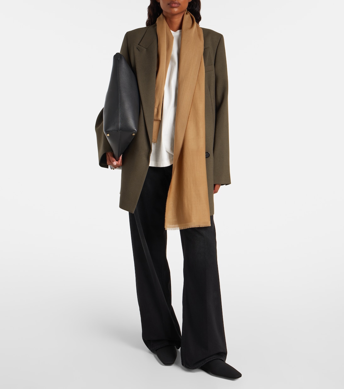 شال من الصوف الخام | Toteme