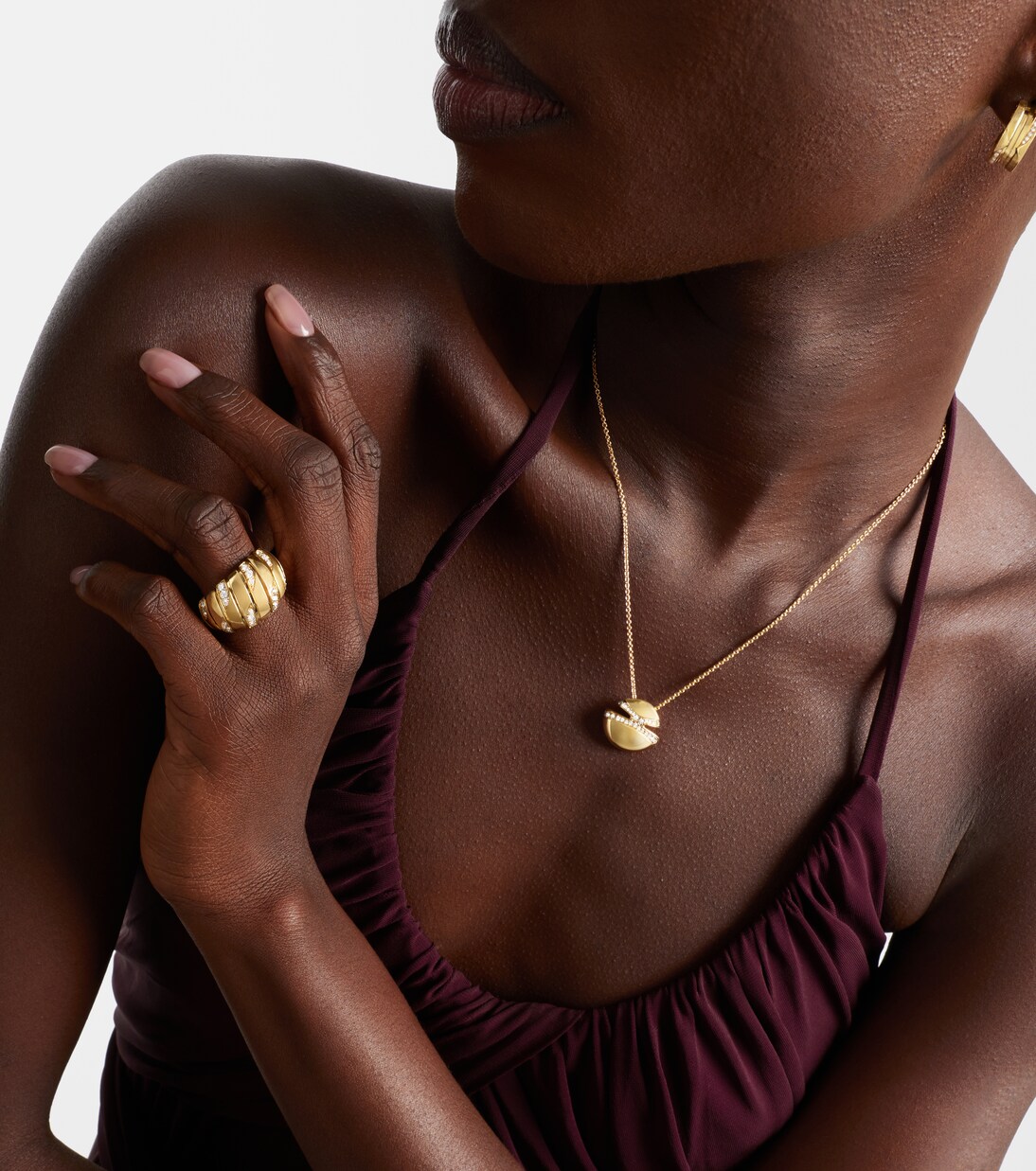 Bvlgari Tubogas 18kt gold ring with diamonds | Bvlgari