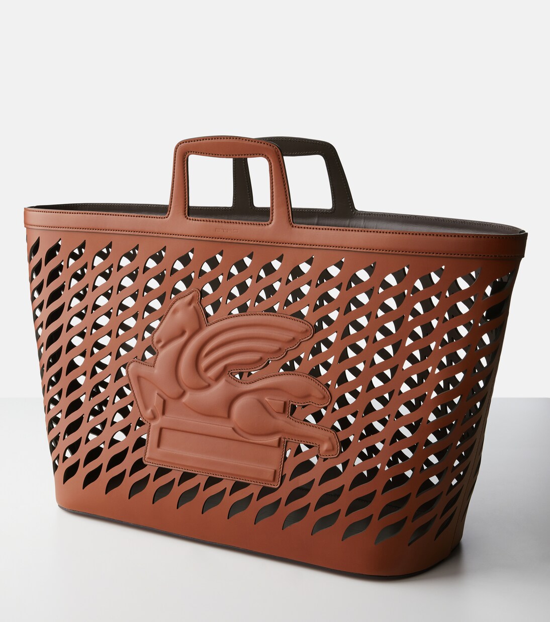 Pegaso leather blanket holder | Etro