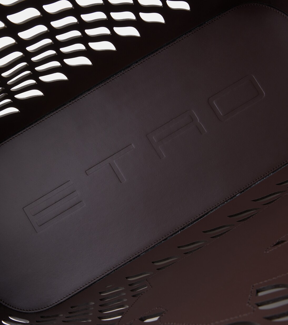 Pegaso leather blanket holder | Etro