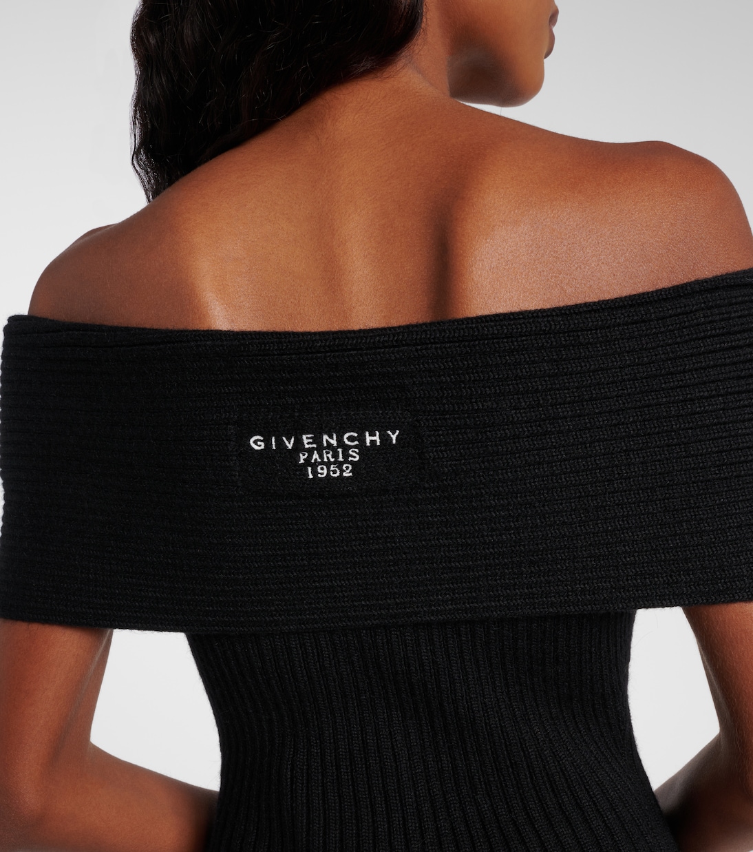 Vestido corto acanalado en mezcla de lana | Givenchy