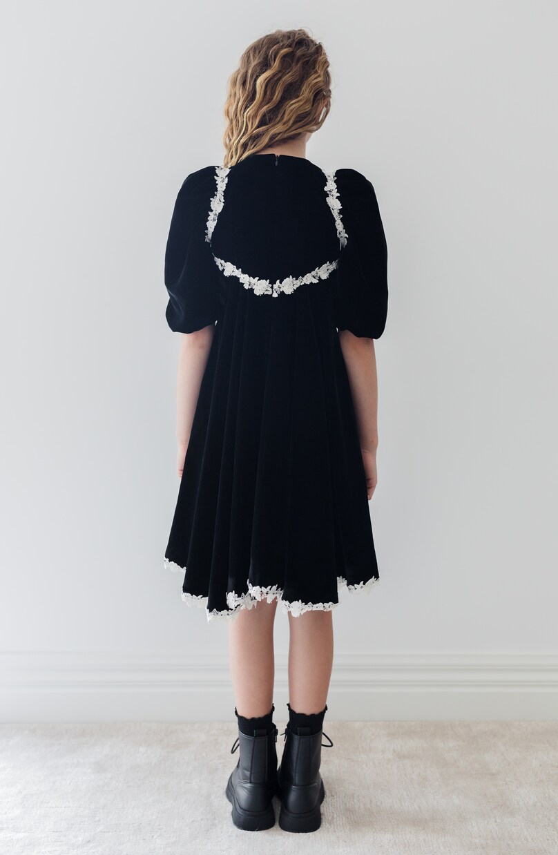 Lace-trimmed velvet dress | Petite Amalie  