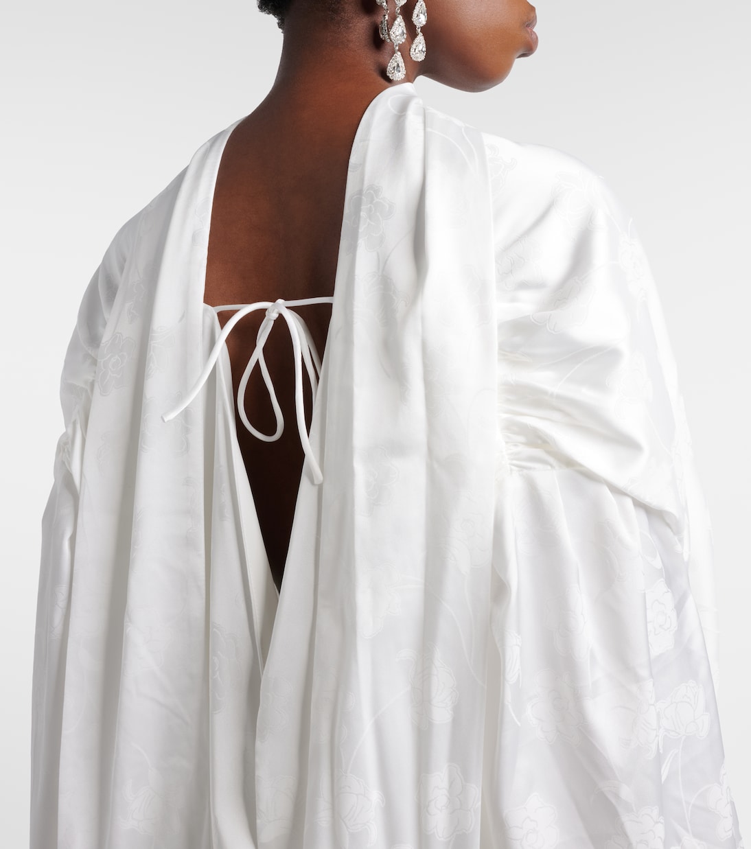 Bridal Minikleid aus Satin | Rotate