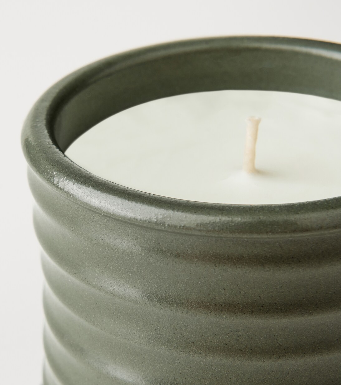 Marihuana Small scented candle | Loewe Home Scents