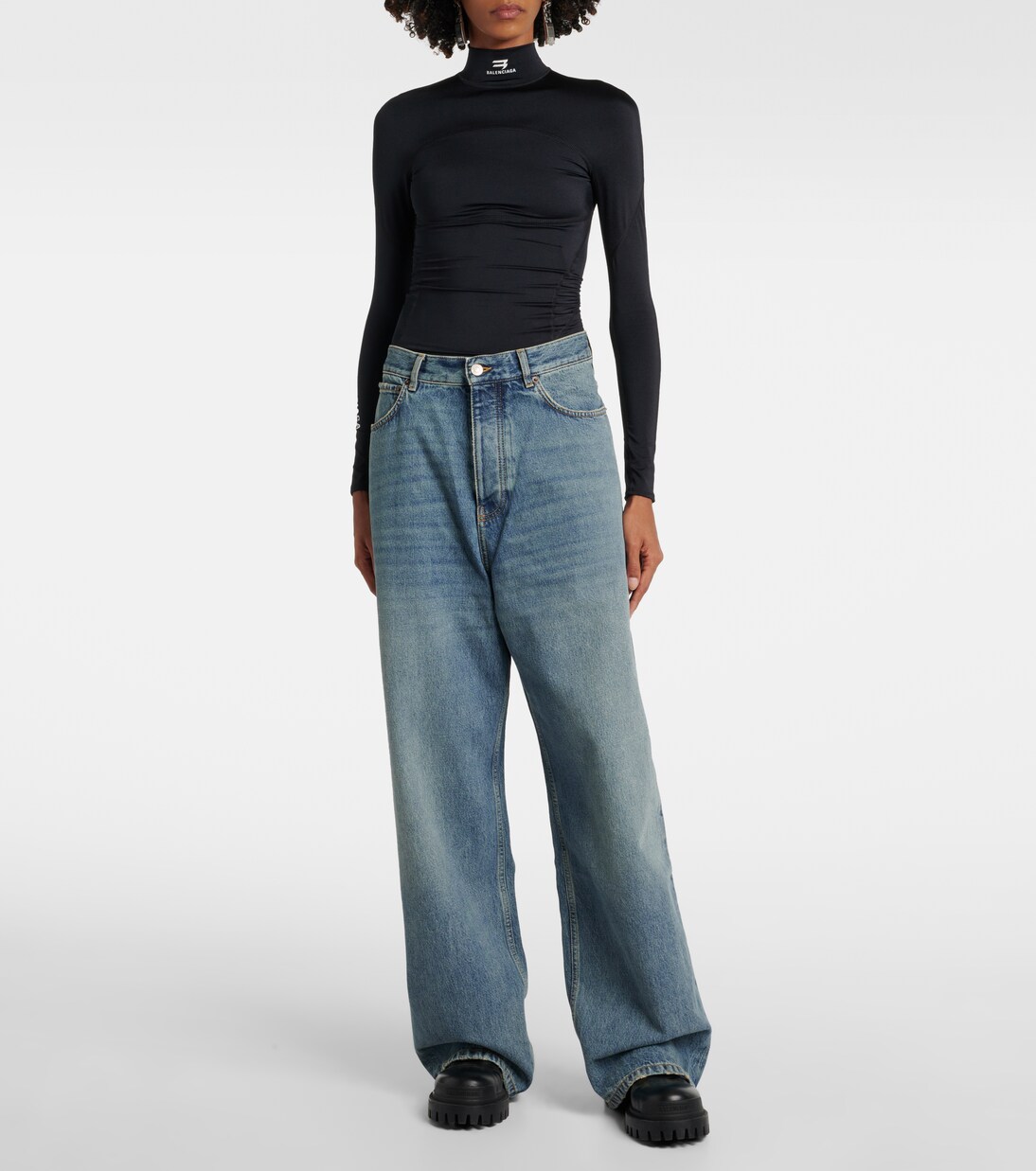 Faded mid-rise wide-leg jeans | Balenciaga