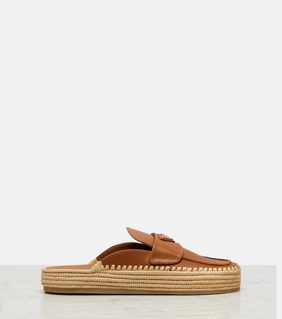 Espadrille-Slippers aus Leder | Prada
