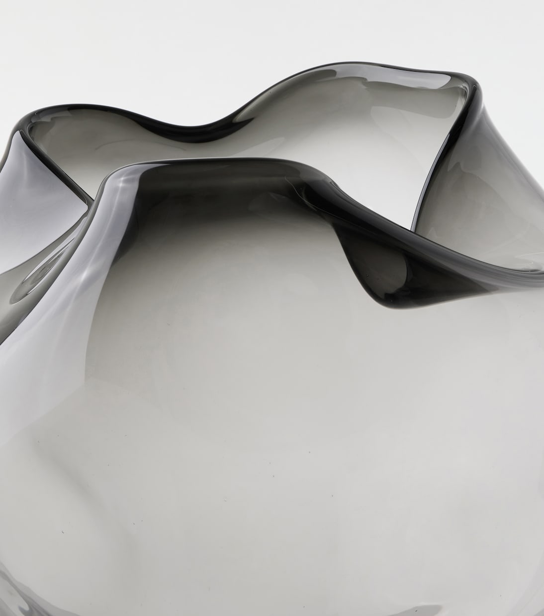 Komet glass vase | Alexa Lixfeld