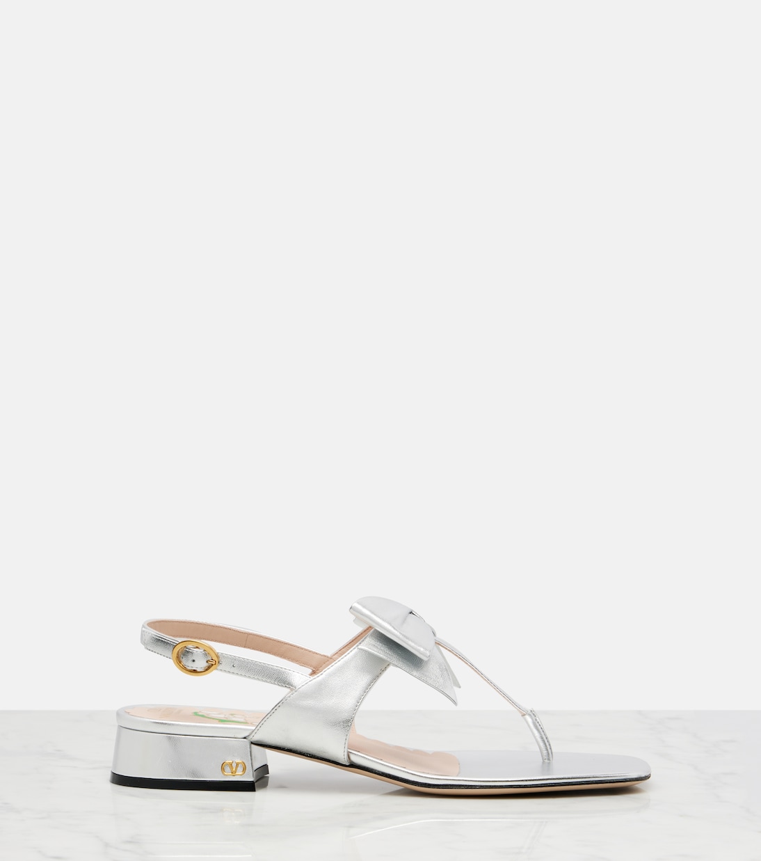 Bowow 25 metallic leather thong sandals | Valentino Garavani