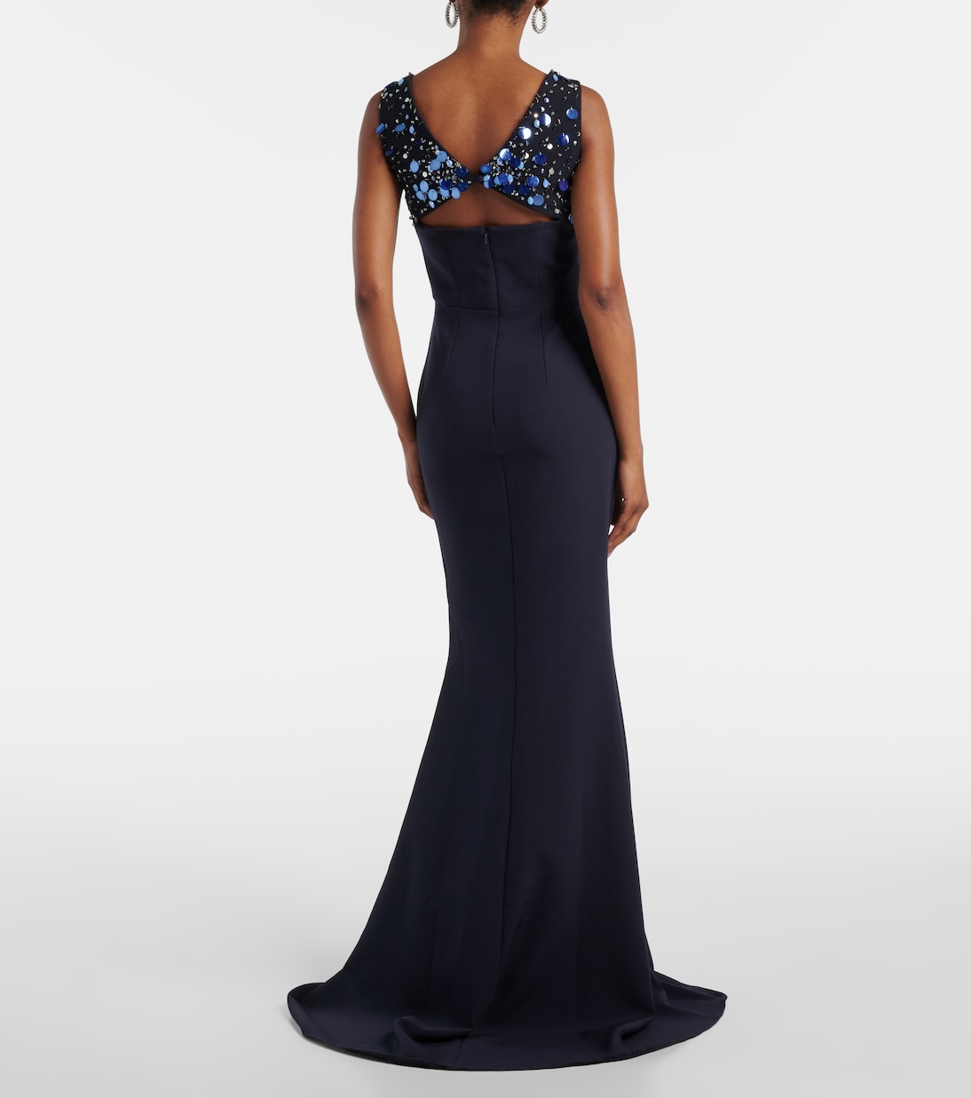 فستان سهرة من الكريب مع تزيين Melina | Safiyaa