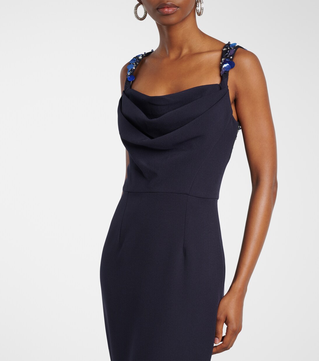 فستان سهرة من الكريب مع تزيين Melina | Safiyaa