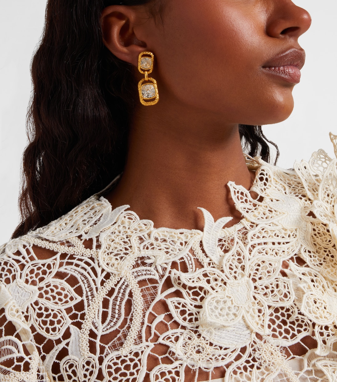 Boucles d’oreilles pendantes à cristaux | Oscar de la Renta