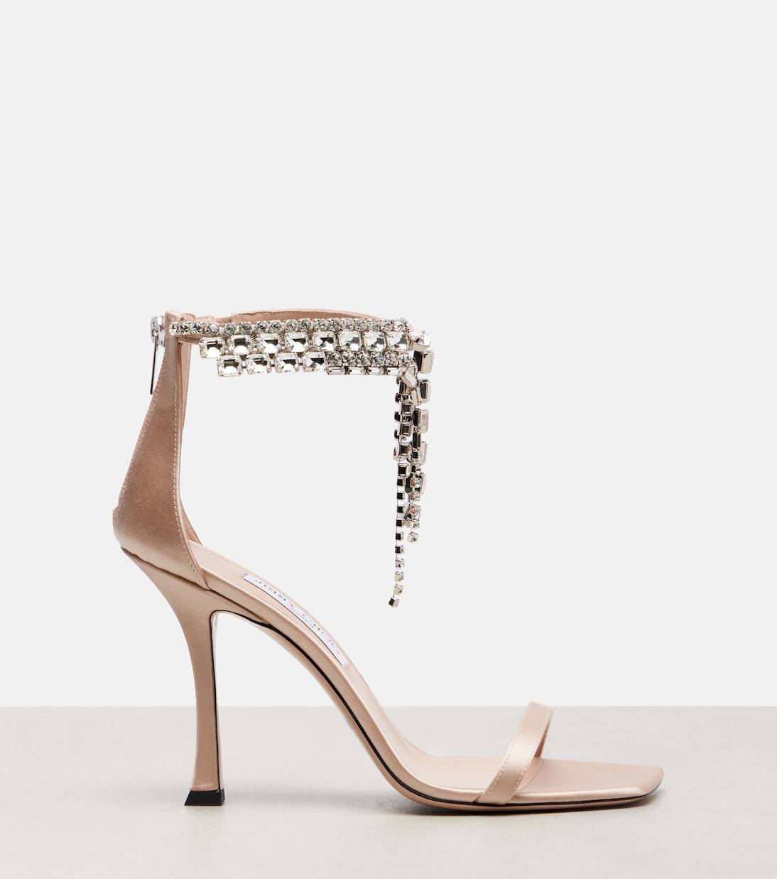 Sandalen Verity 100 aus Satin mit Kristallen | Jimmy Choo
