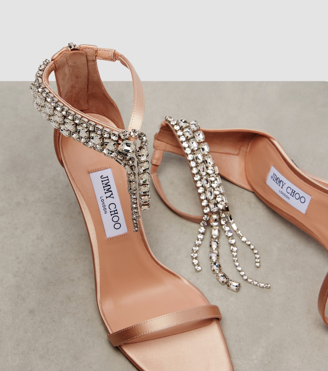 Sandalen Verity 100 aus Satin mit Kristallen | Jimmy Choo