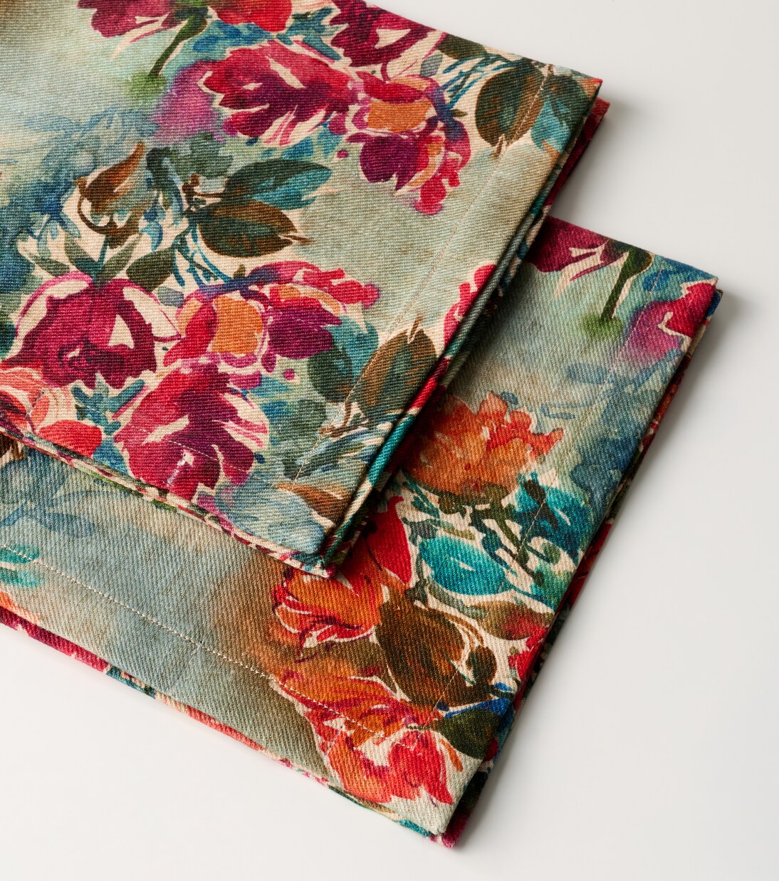 Nersa set of 2 floral linen napkins | The House of Lyria