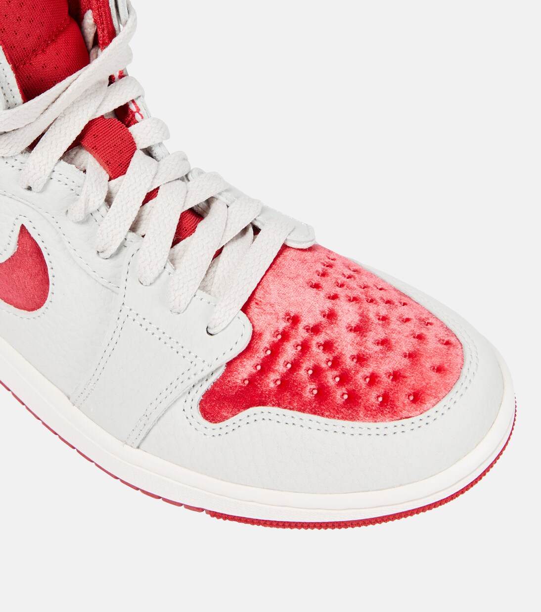 Sneakers Valentine's Day Air Jordan 1 Zoom Comfort 2 | Nike