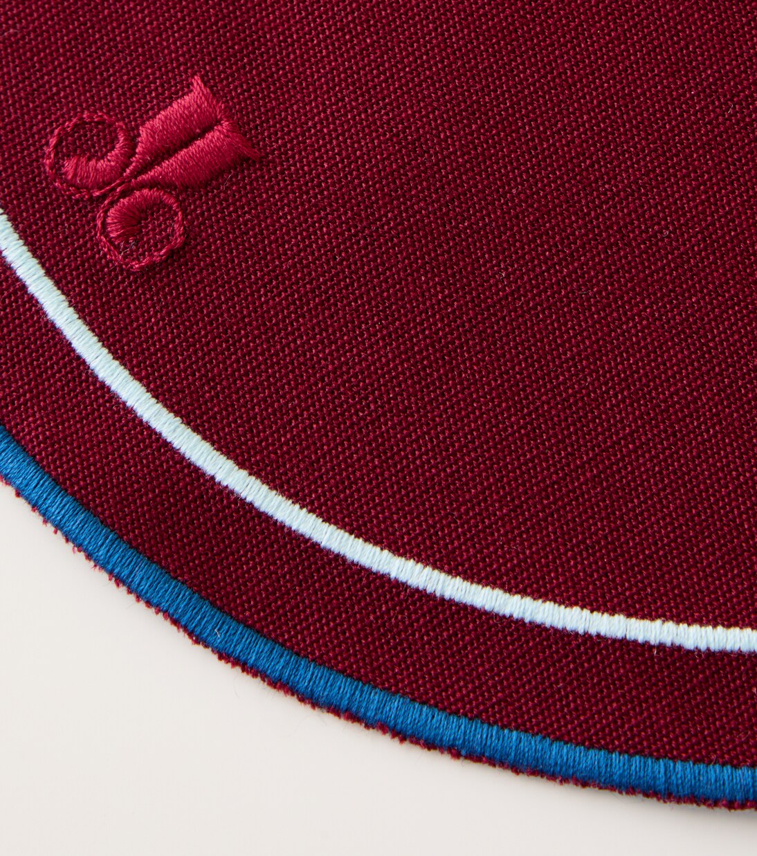 Medallion set of 2 canvas placemats | La DoubleJ