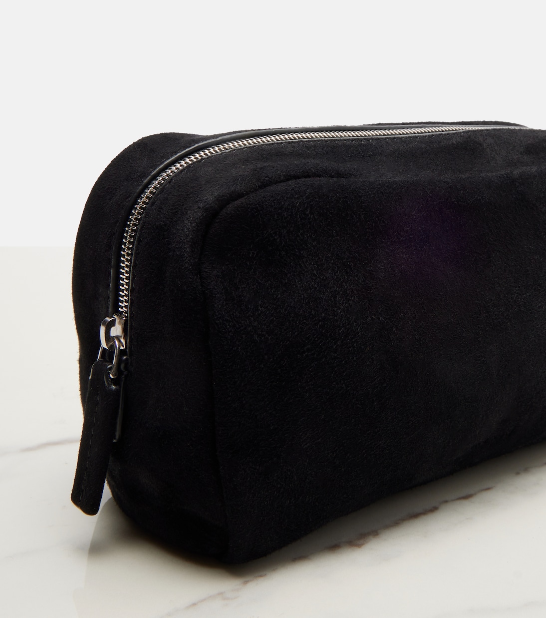 Clutch Astra Small aus Veloursleder | The Row