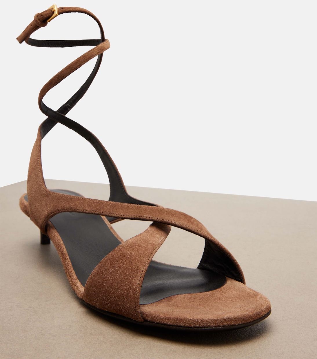 Sandalen Liria aus Veloursleder | Khaite