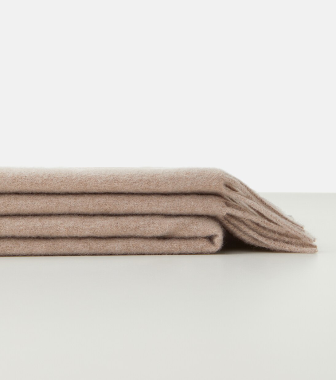 Plaid in cashmere con frange | Brunello Cucinelli