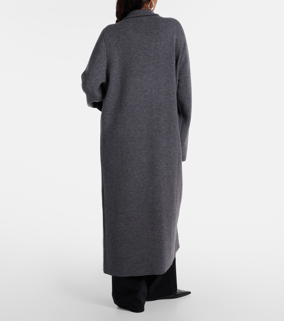 Amie cashmere coat | Lisa Yang