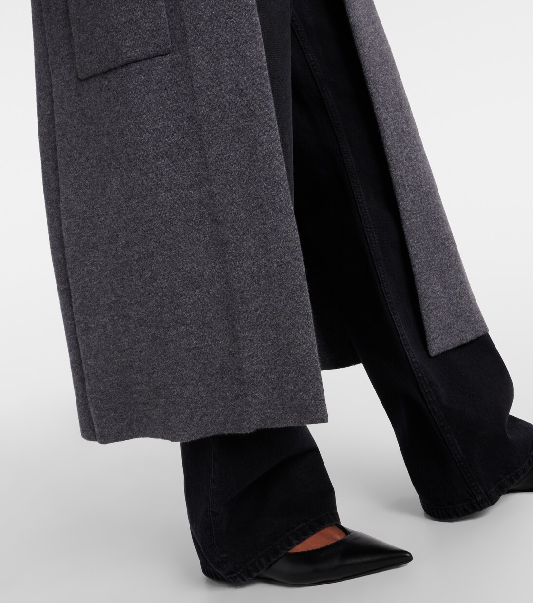 Amie cashmere coat | Lisa Yang