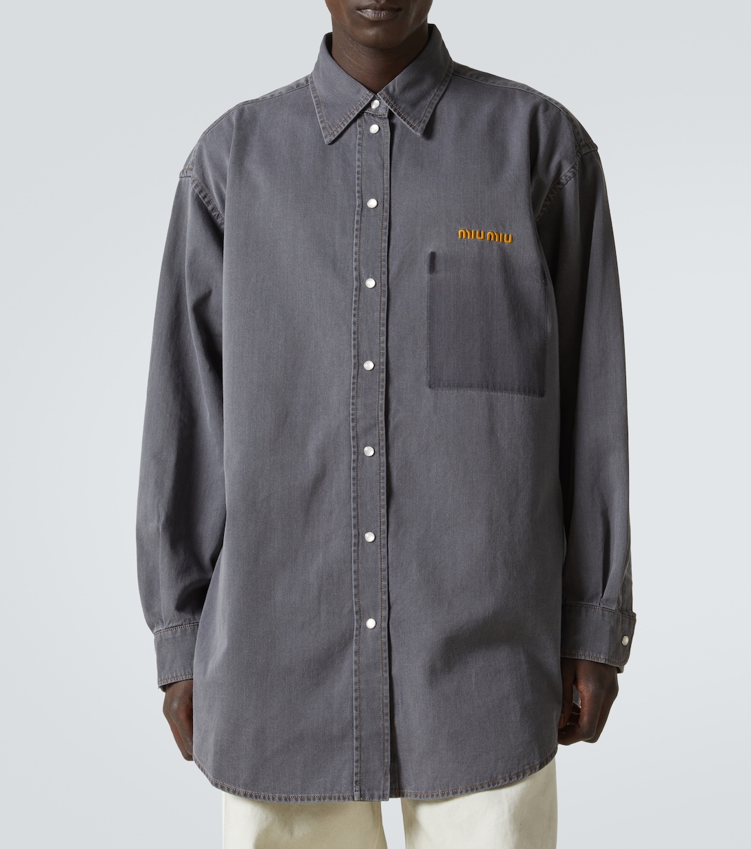 Oversize-Hemd aus Baumwoll-Chambray | Miu Miu