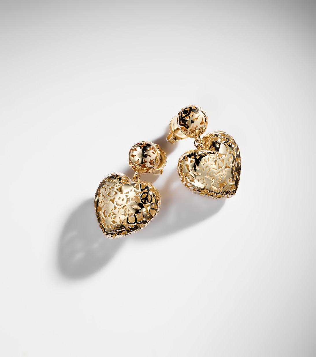 Icon Wallpaper 14kt gold drop earrings   | Sydney Evan