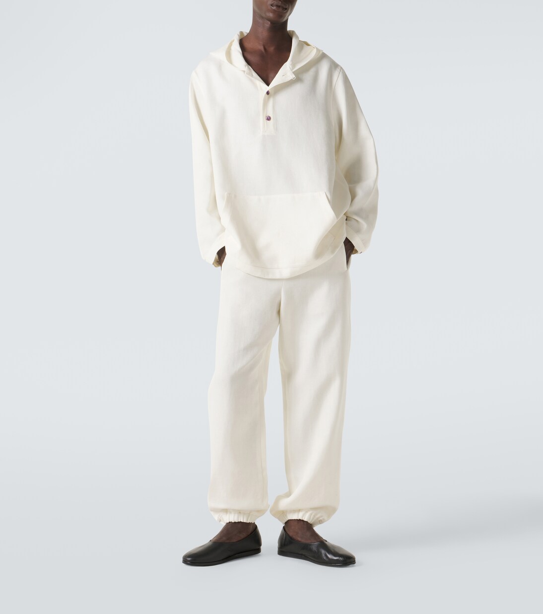 Jogginghose aus Leinen mit Amethyst | God's True Cashmere