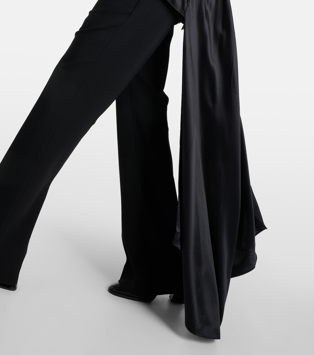 One-Shoulder-Top Shiloh aus Seide | Tove