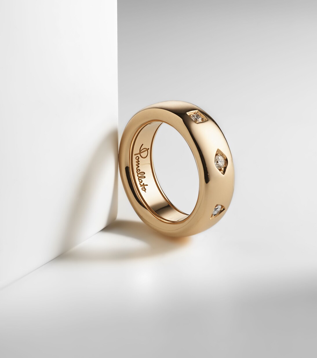 Iconica 18kt rose gold ring with diamonds | Pomellato