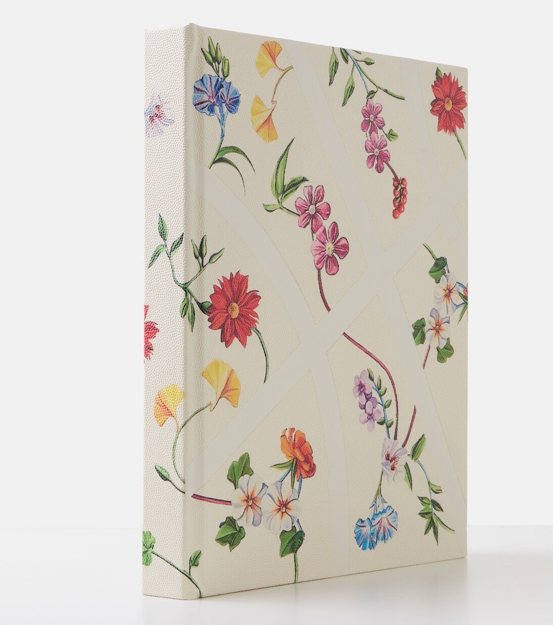 《Basketball: The Impossible Collection》 | Assouline