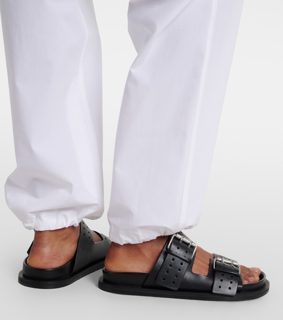 Leon leather slides | A.Emery