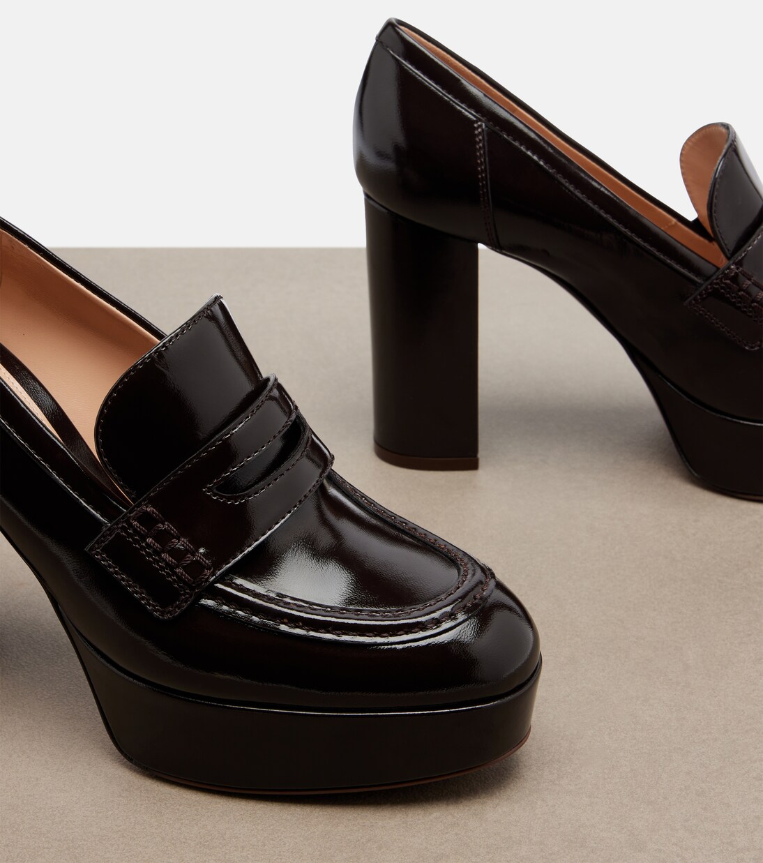 Patent leather loafer pumps | Gianvito Rossi