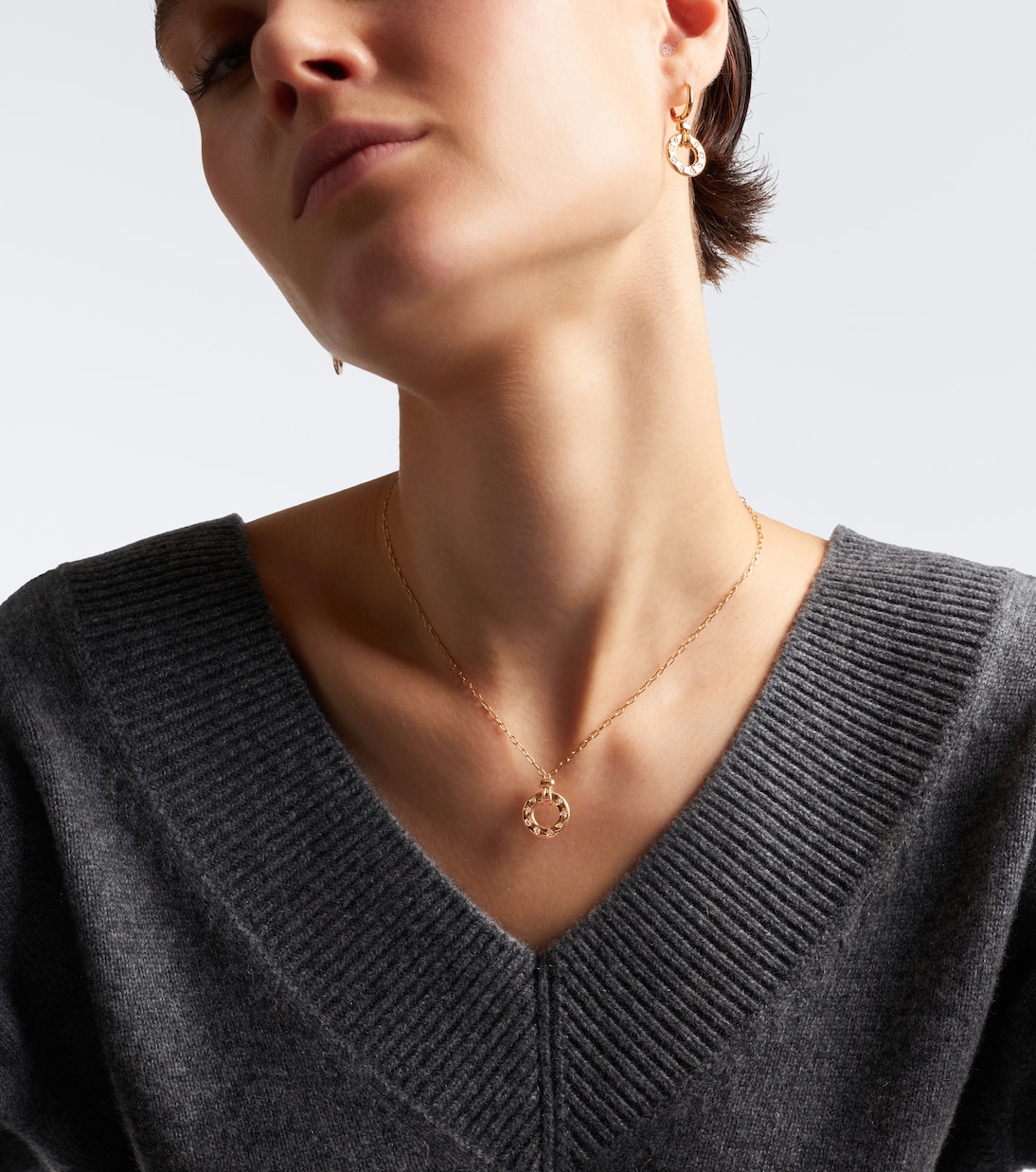 Picture 2 out of 6
