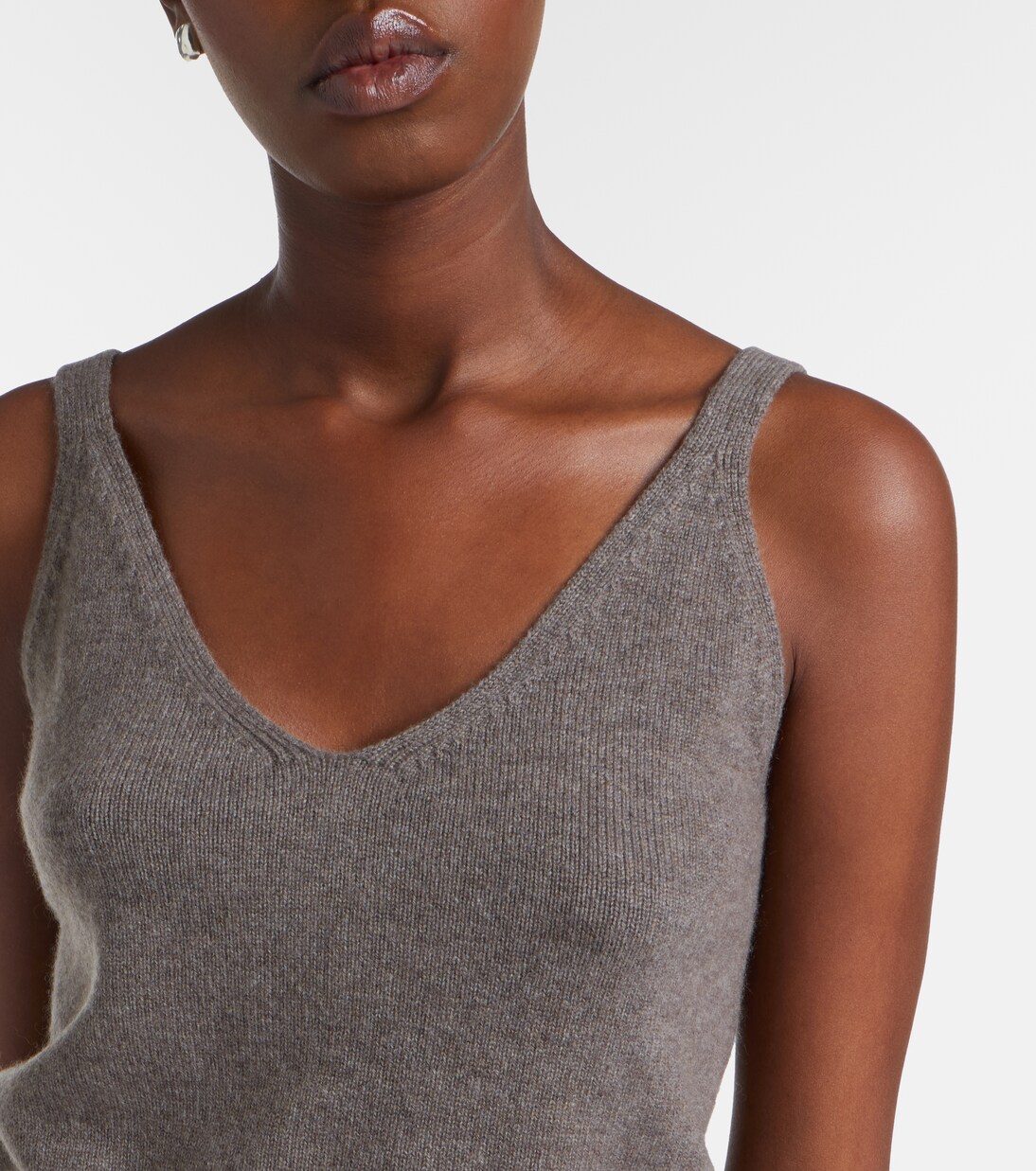 Violia cashmere crop top | Lisa Yang