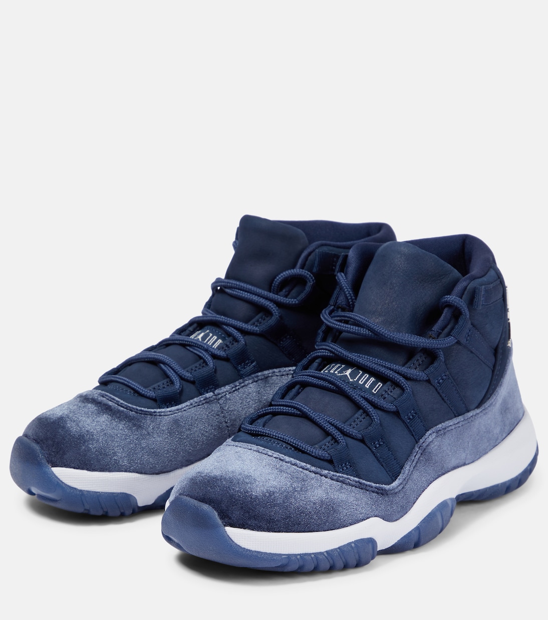 High-Top Sneakers Air Jordan 11 | Nike