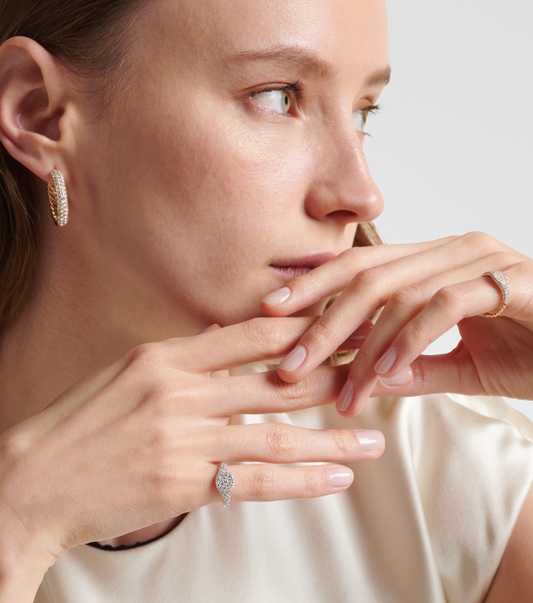 18kt white gold pinky ring with diamonds | David Yurman