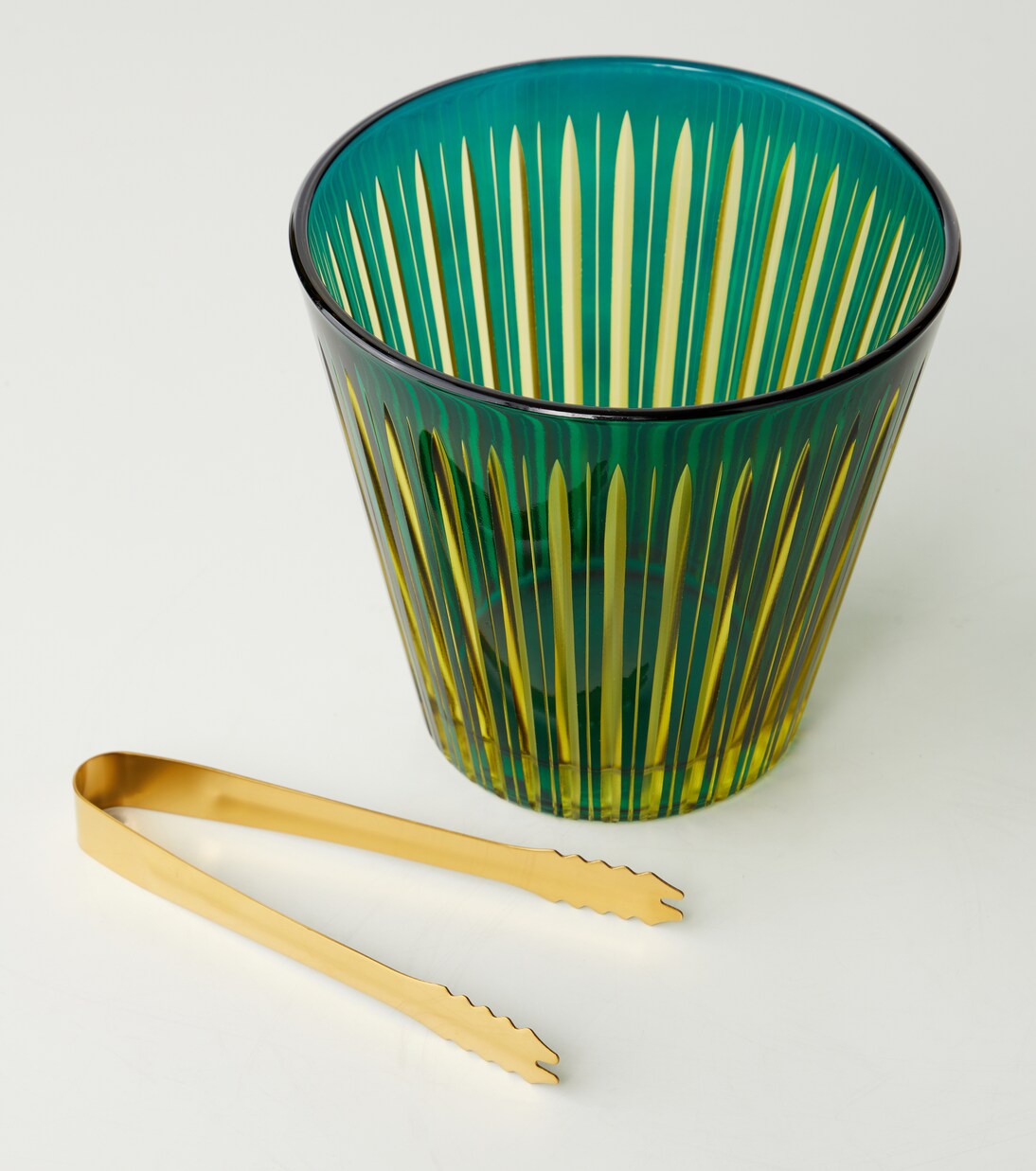 Prism ice bucket and tongs set | L'Objet