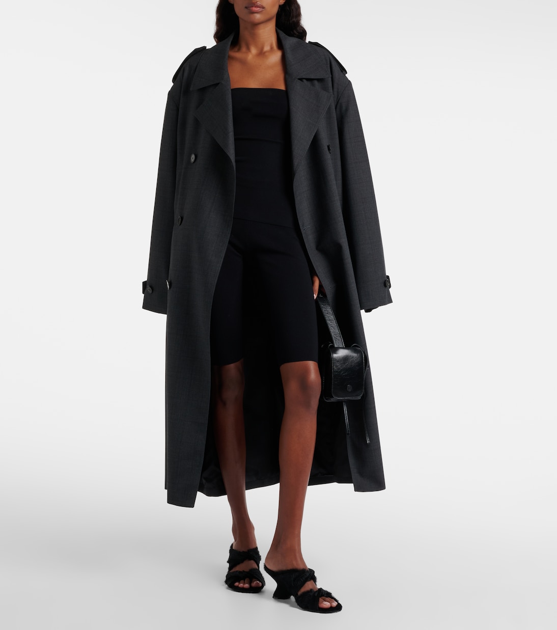 Top | Entire Studios